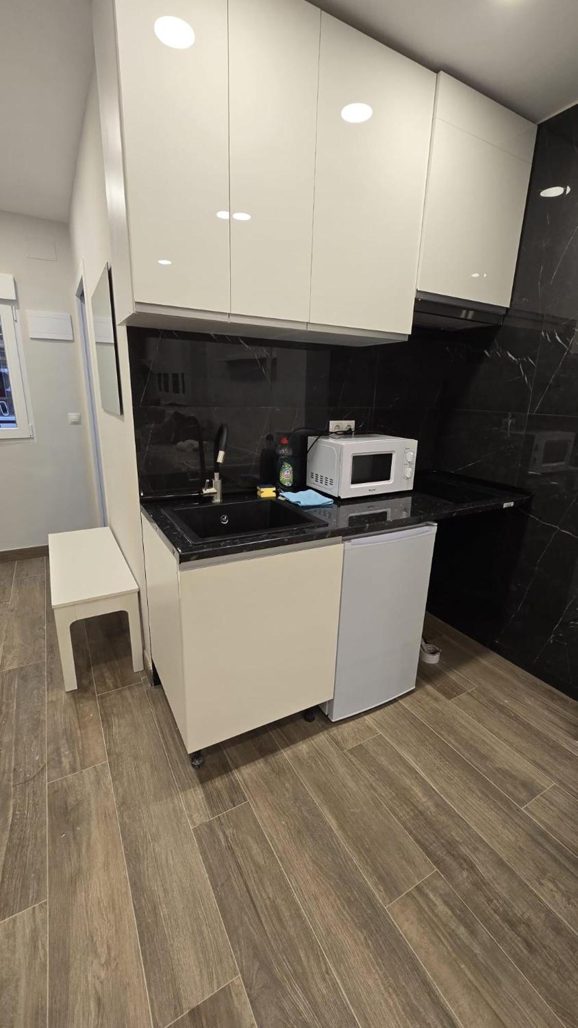 Plaza Pedro Zerolo Apartment Madrid Ngoại thất bức ảnh